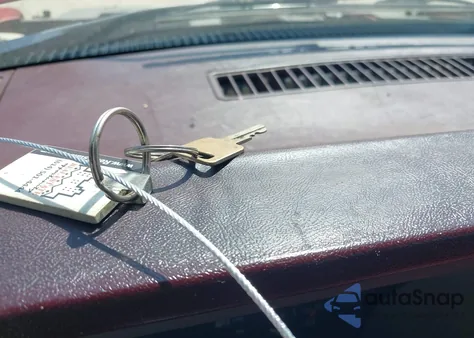 1993 Chevrolet Gmt-400 C1500 z USA, uszkodzony, nr VIN 1GCDC14Z6PE104819